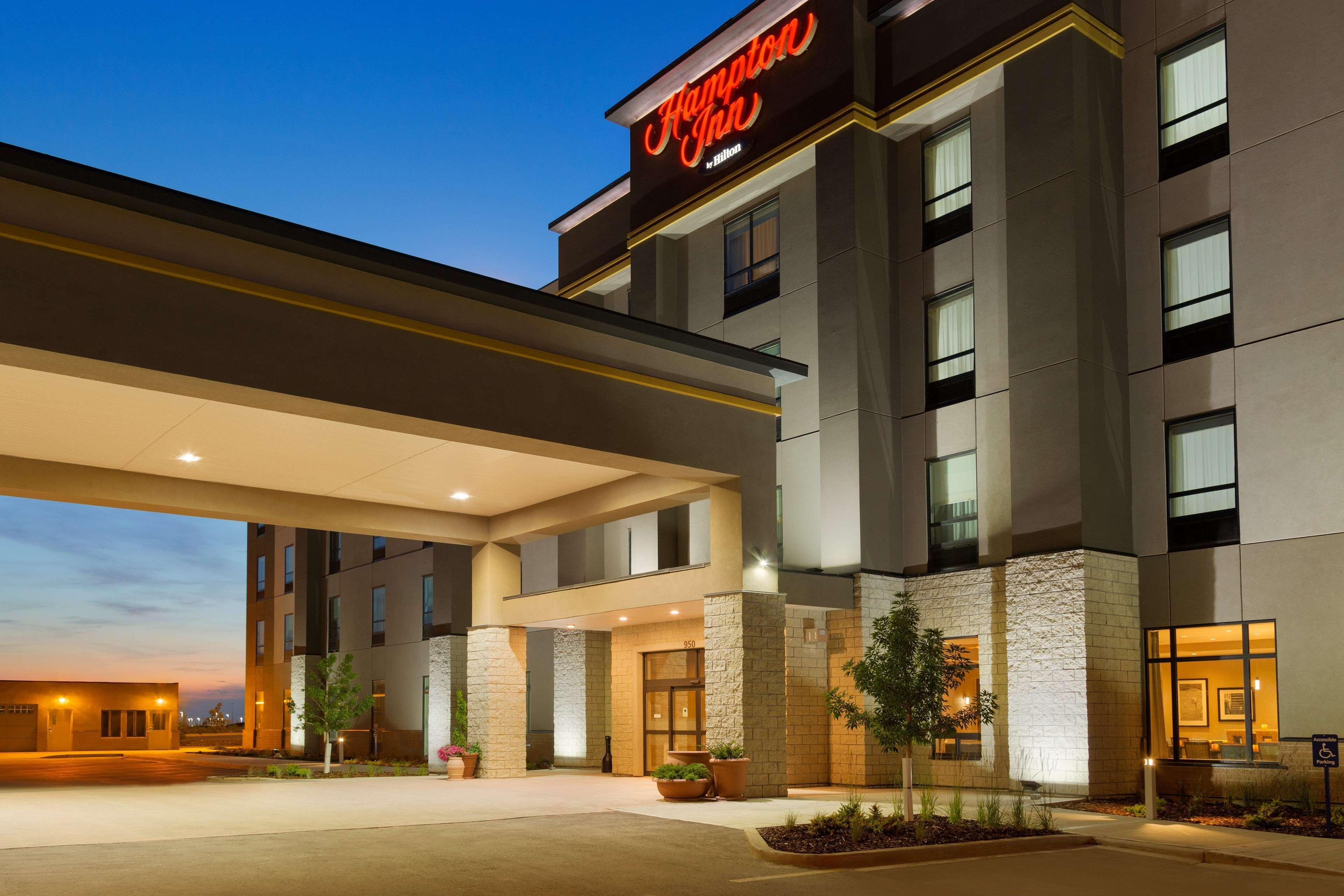 Hampton Inn By Hilton Edmonton/Sherwood Park Exterior photo
