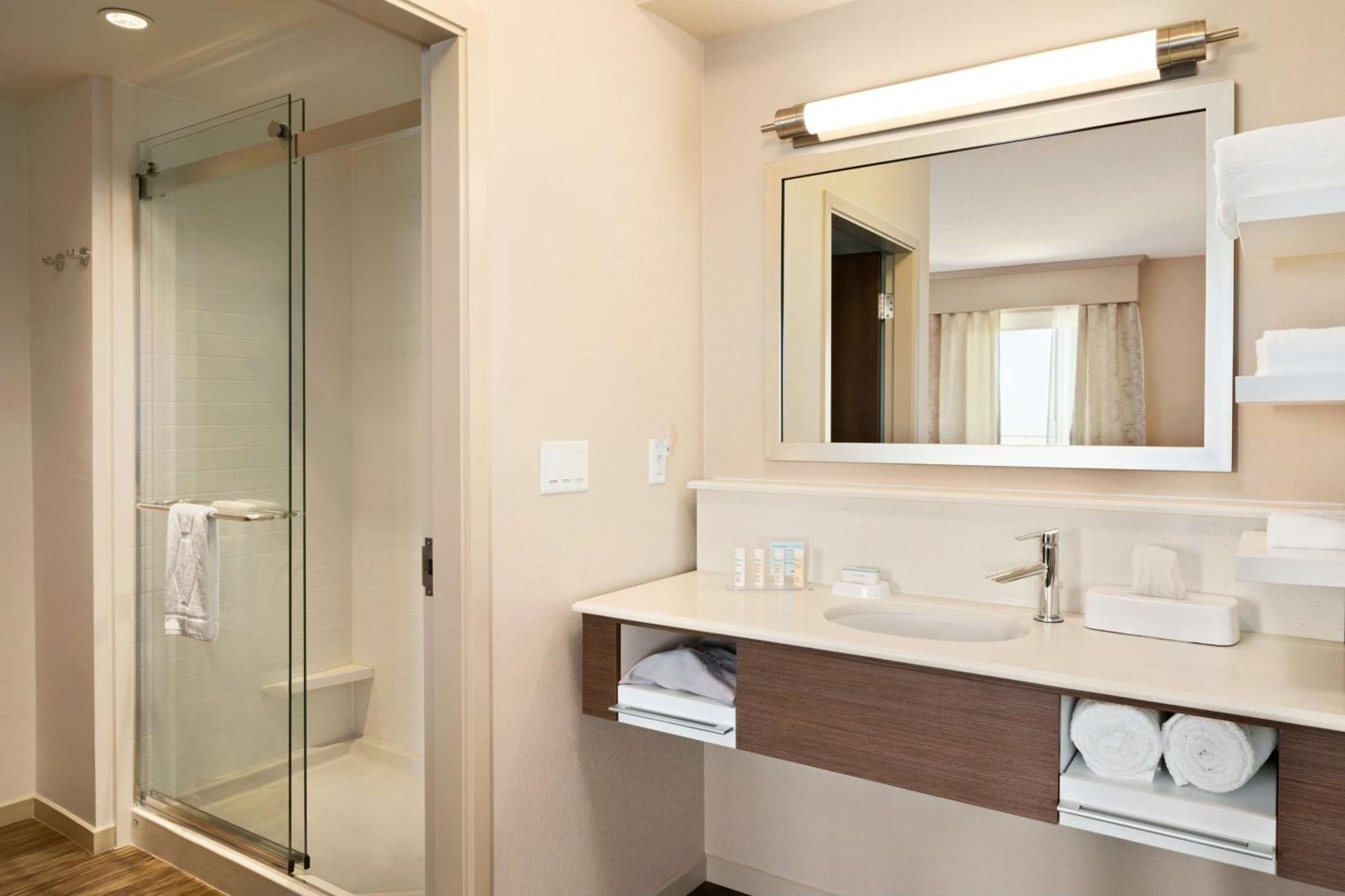 Hampton Inn By Hilton Edmonton/Sherwood Park Exterior photo