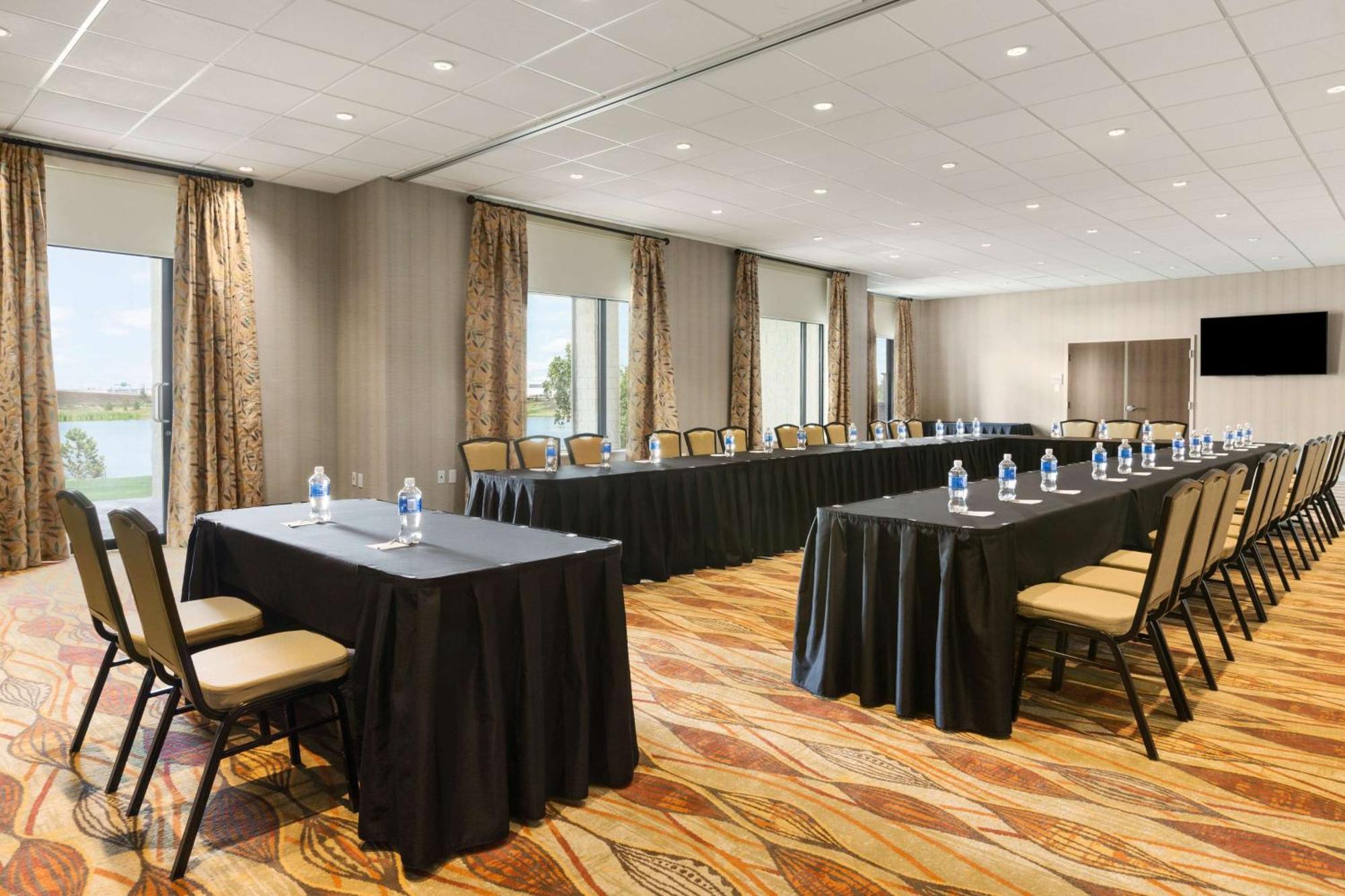 Hampton Inn By Hilton Edmonton/Sherwood Park Exterior photo